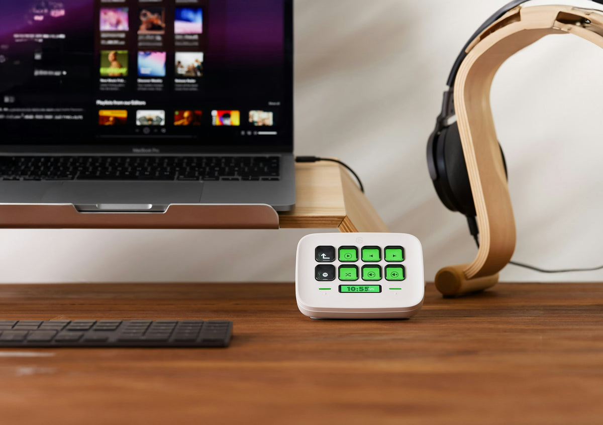 Elgato Stream Deck Neo (White)